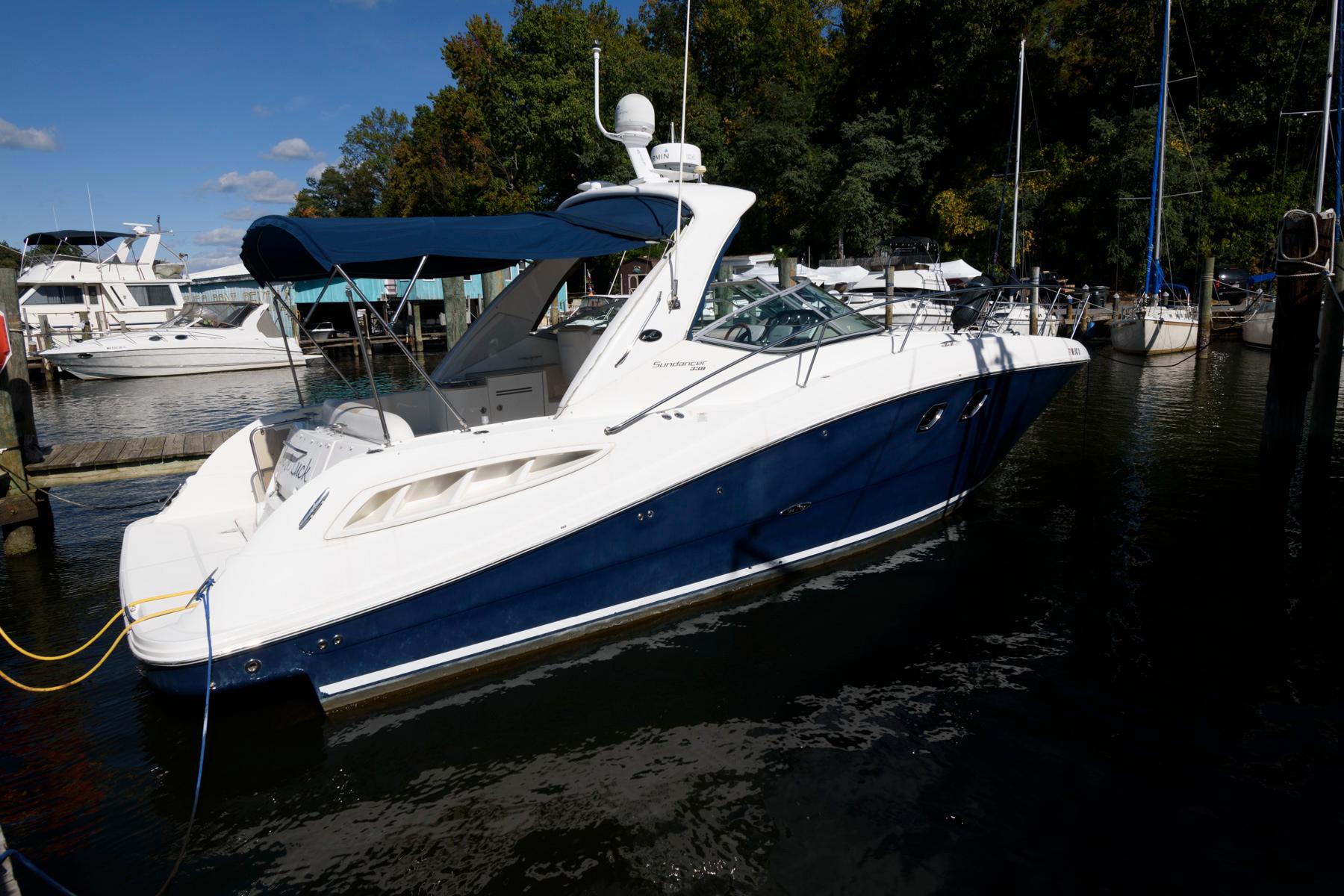 2009 Sea Ray 330 Sundancer