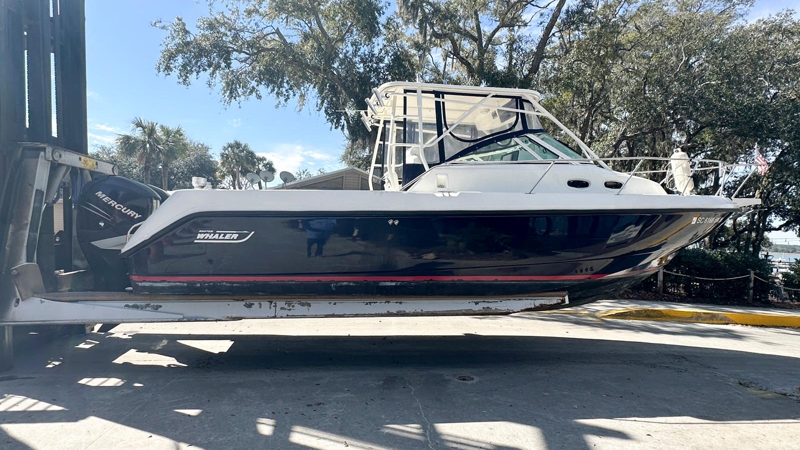2001-boston-whaler-28-conquest-power-9713178-20250312102742687-1_XLARGE.jpg