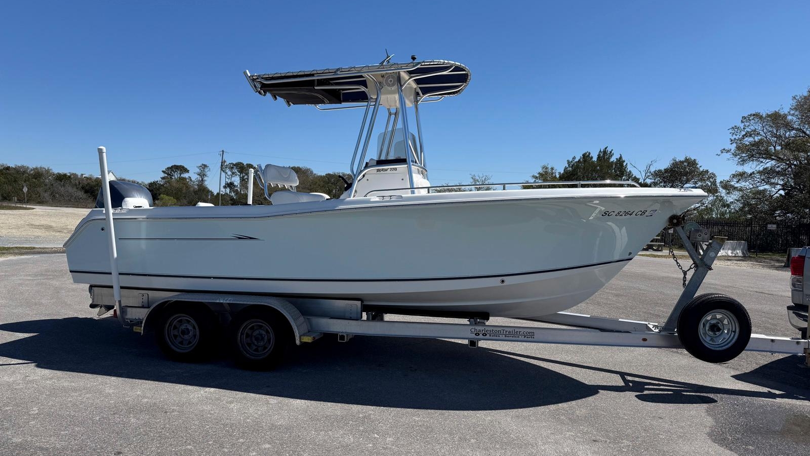2009-sea-hunt-triton-220-power-9725195-20250322132139666-1_XLARGE.jpg