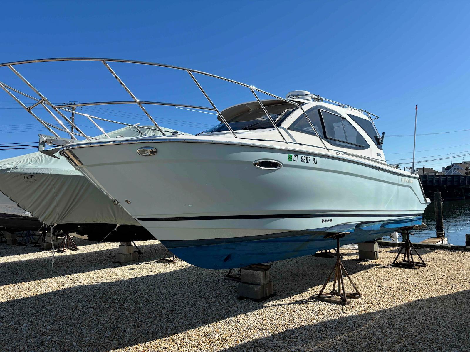 2017 Cutwater C-242 Sport Coupe