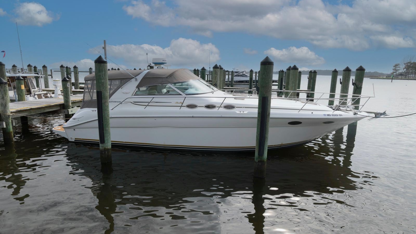 1996-sea-ray-370-sundancer-power-9550098-20250404032518433-1_XLARGE.jpg