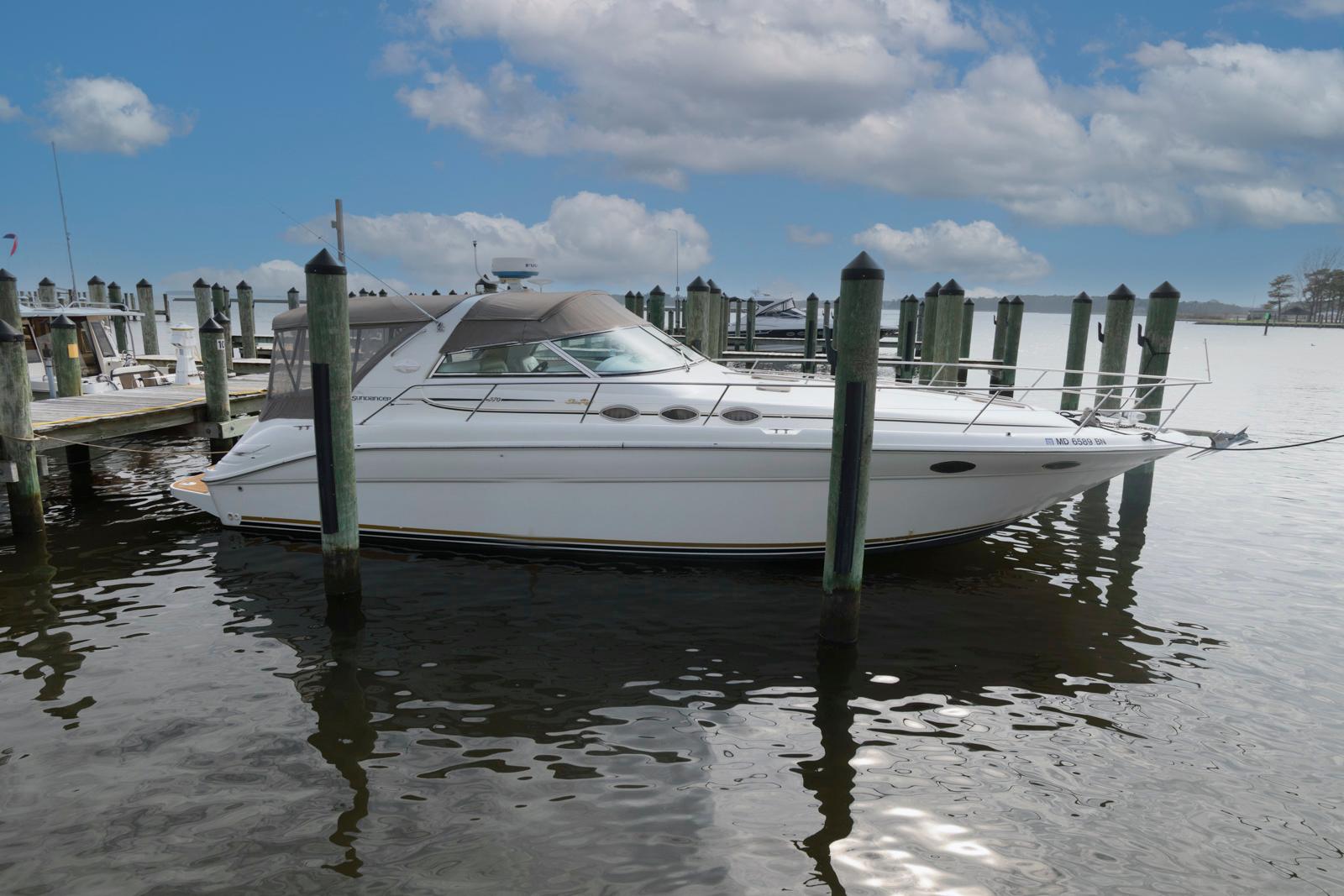 1996 Sea Ray 370 Sundancer