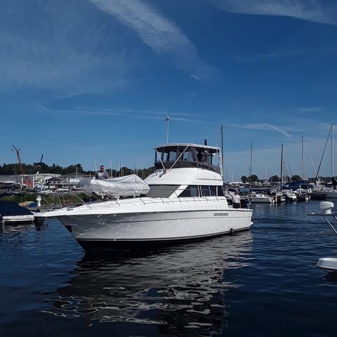 1997 Silverton 41 Convertible