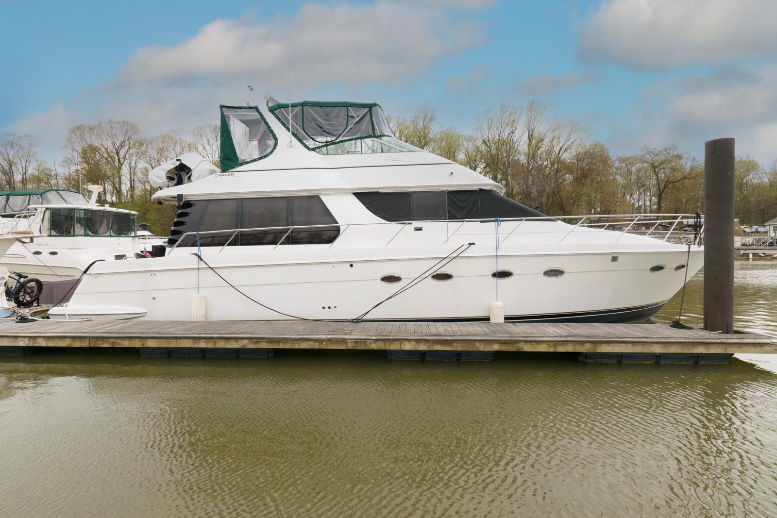 2000 Carver 530 Voyager Pilothouse