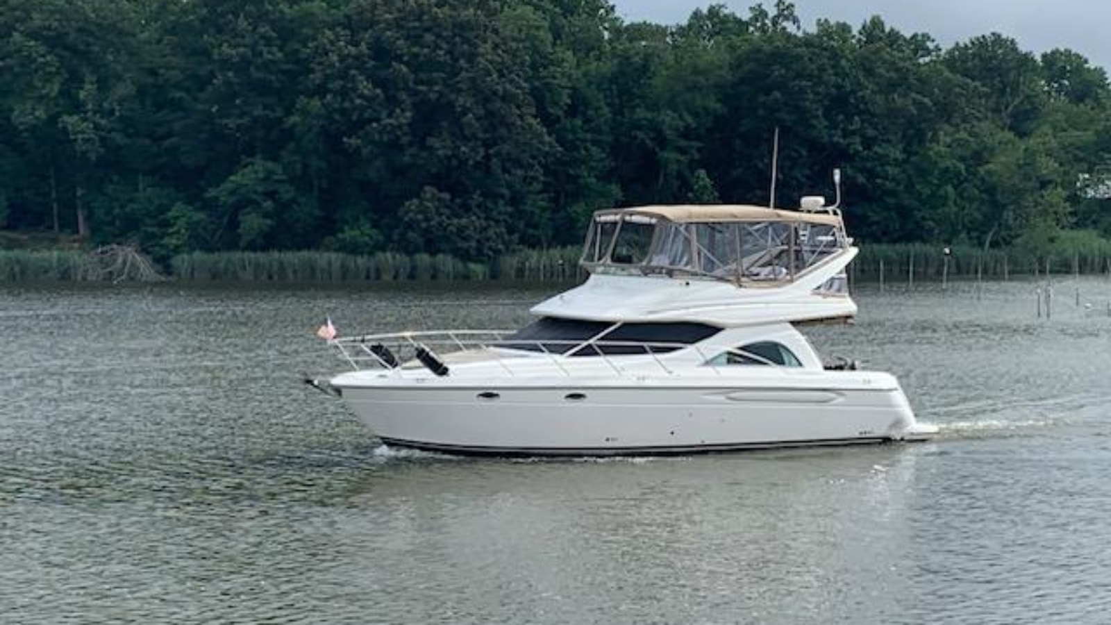 2001-maxum-4100-scb-power-9746850-20250404021404378-1_XLARGE.jpg