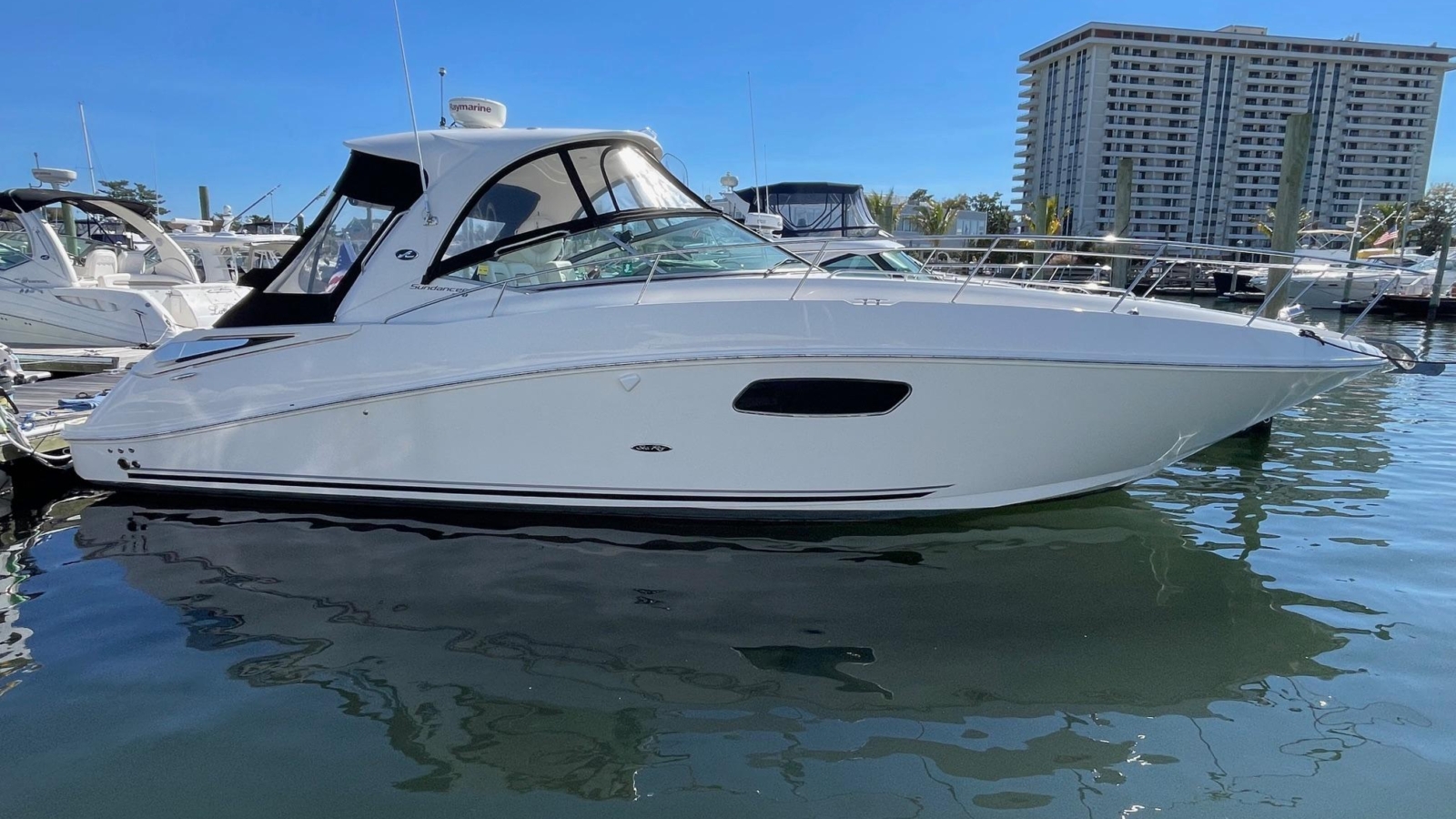 2011-sea-ray-370-sundancer-power-9743522-20250401120247944-1_XLARGE.jpg