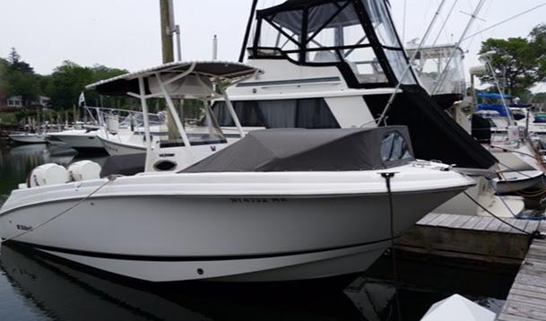 2016 Wellcraft 252 Fisherman