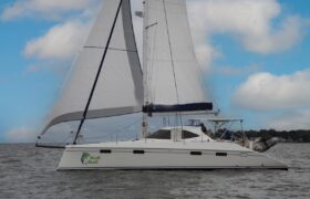 2017 balance 451 sail 9764839 20250419074248551 1 XLARGE at Knot 10 Yacht Sales