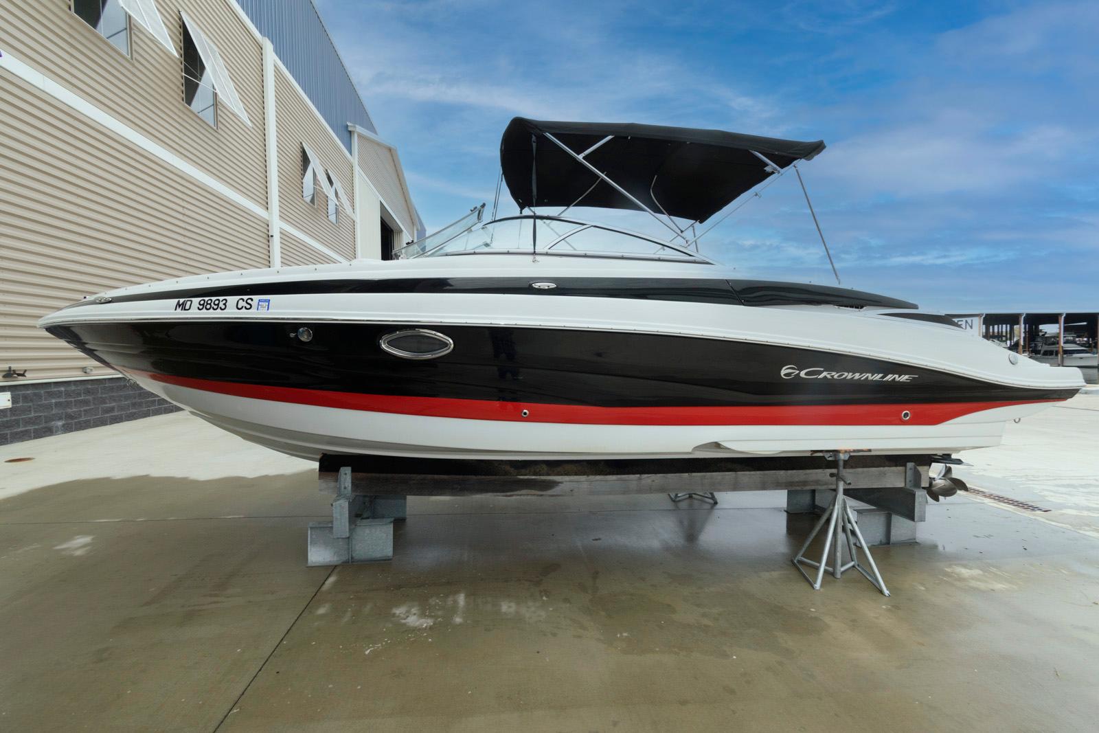 2017 Crownline 275 SS