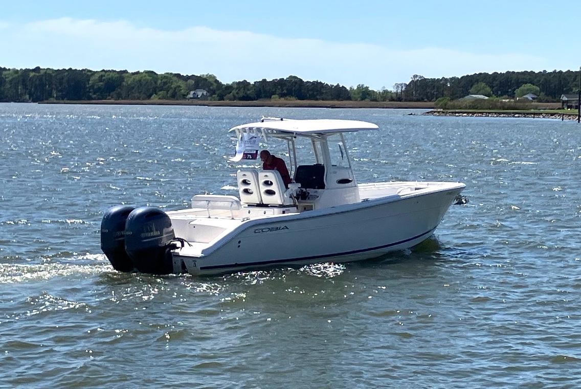 2020 Cobia 262 Center Console