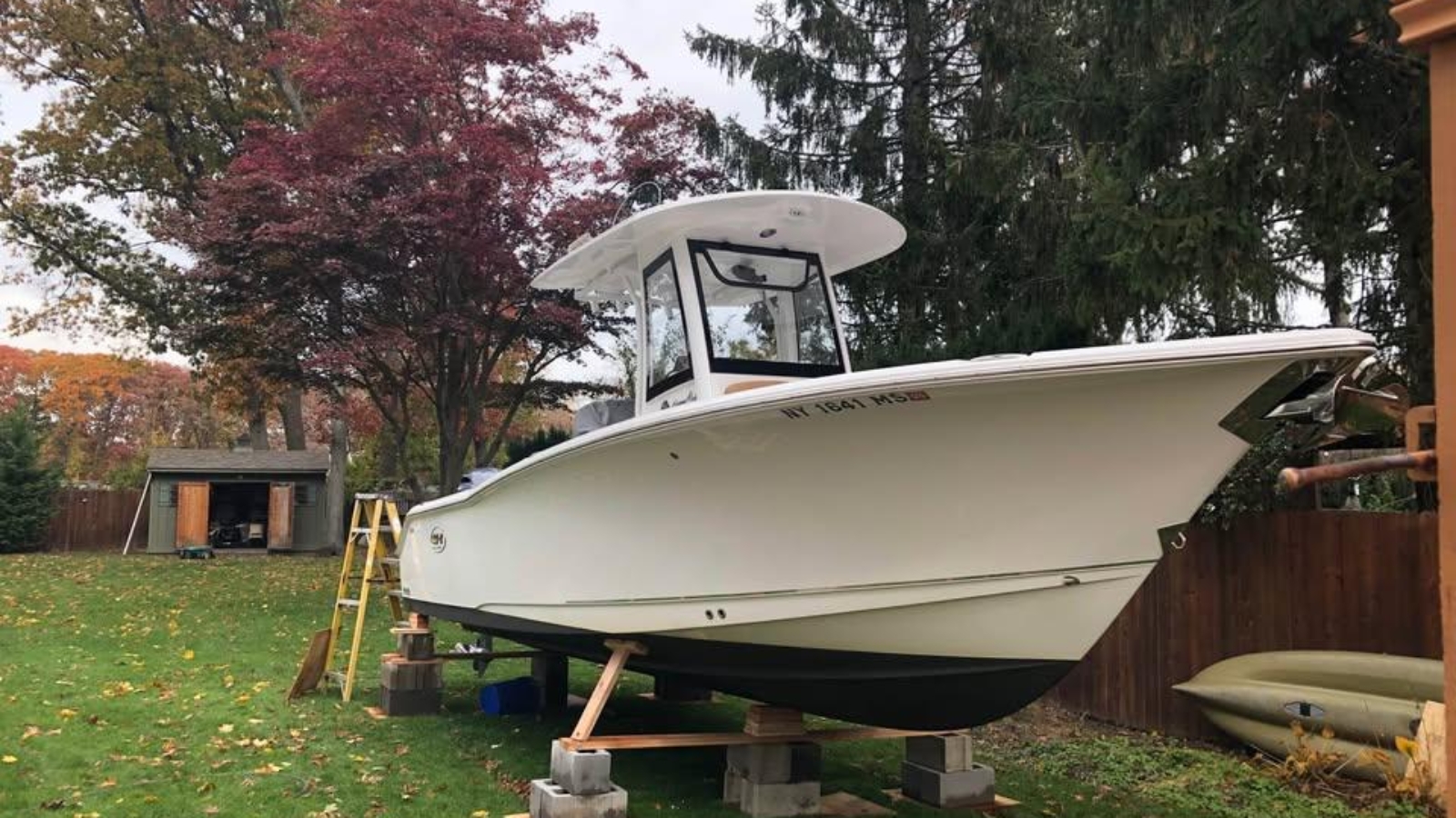 2021-sea-hunt-gamefish-25-power-9773320-20250427032810428-1_XLARGE.jpg