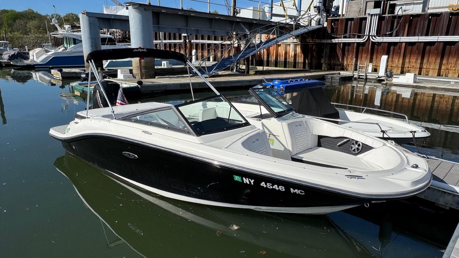 2021-sea-ray-spx-190-ob-power-9709053-20250430184027440-1_XLARGE.jpg