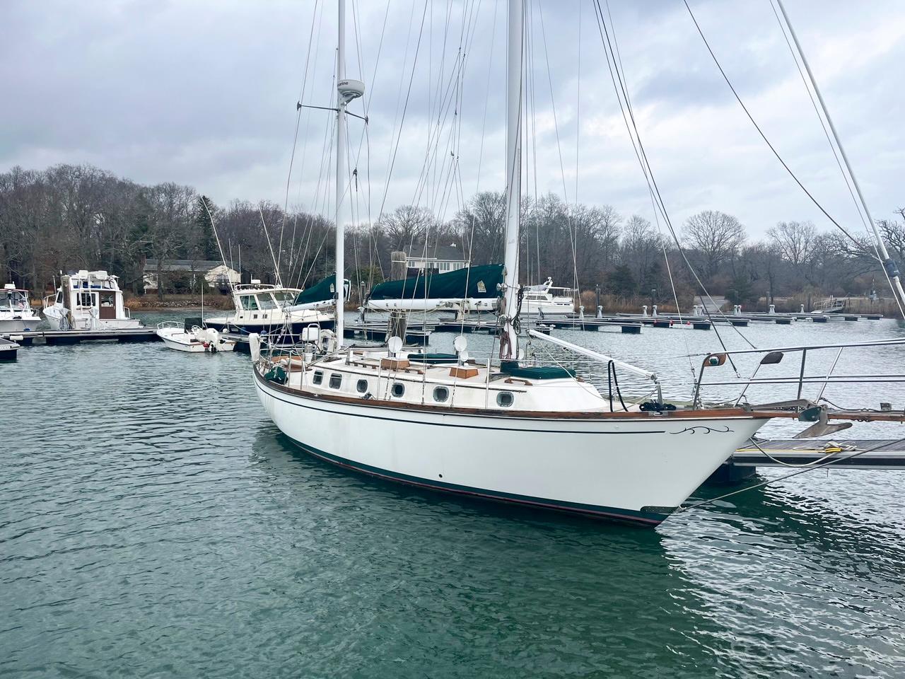 1983 Shannon 38
