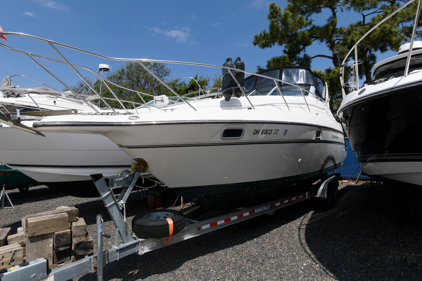 1996 Maxum 2700 SCR