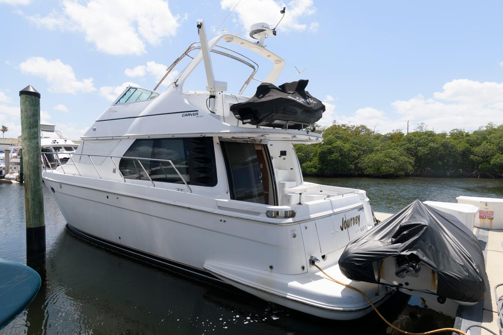 1999 Carver 450 Voyager Pilothouse