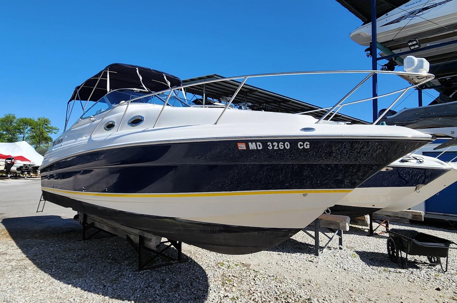 2006 Larson Cabrio 260