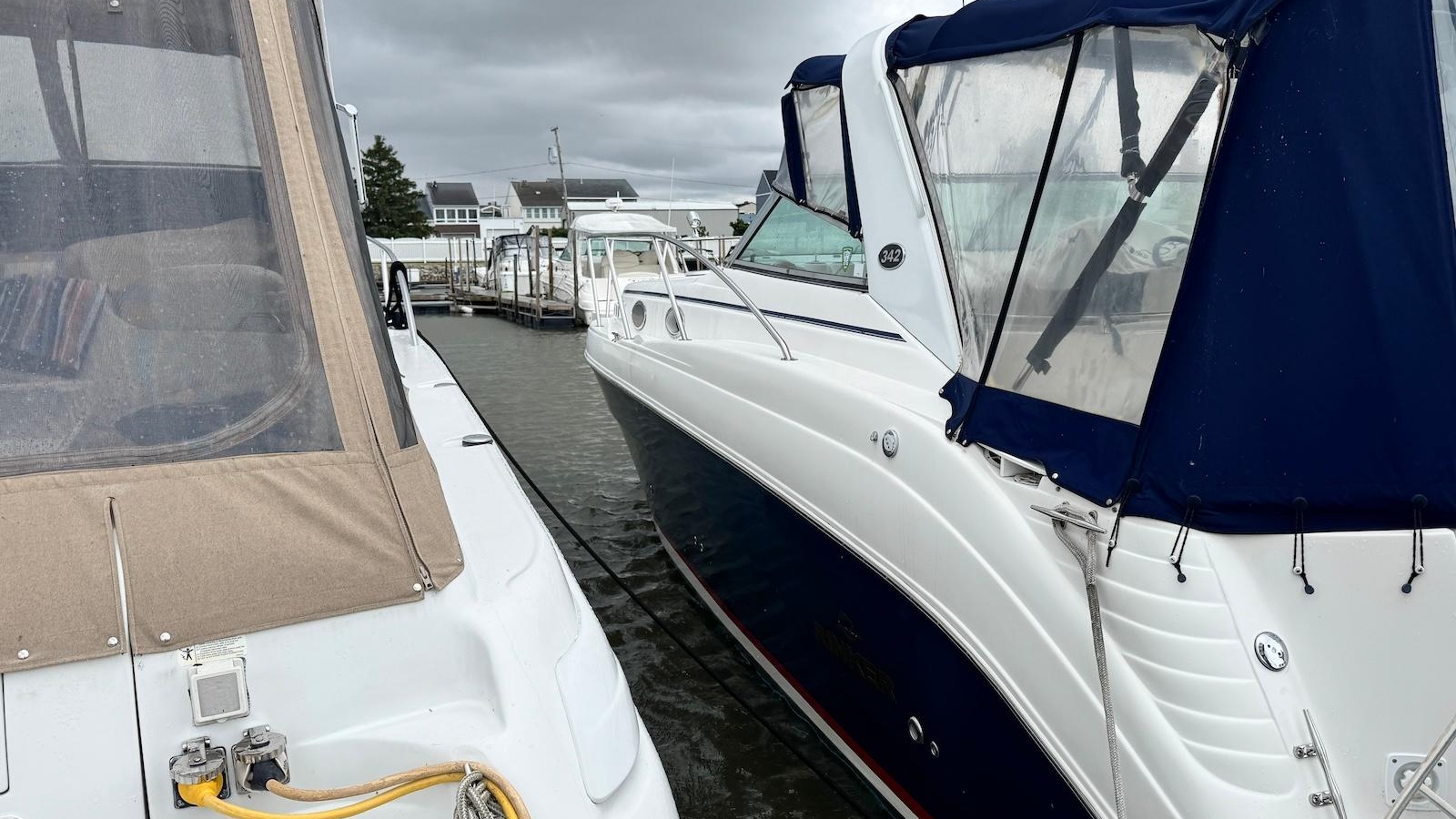 2006-rinker-342-express-cruiser-power-9819215-20250529080445620-1_XLARGE.jpg