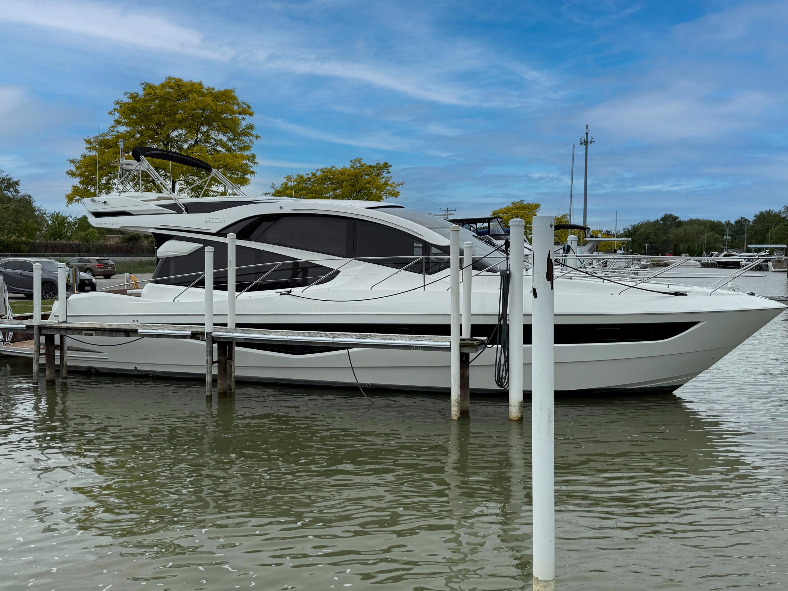 2018 Galeon 560 Sky