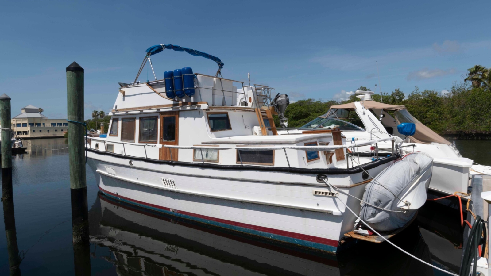 1982-marine-trader-44-aft-cabin-power-9806038-20250620034902488-1.jpg