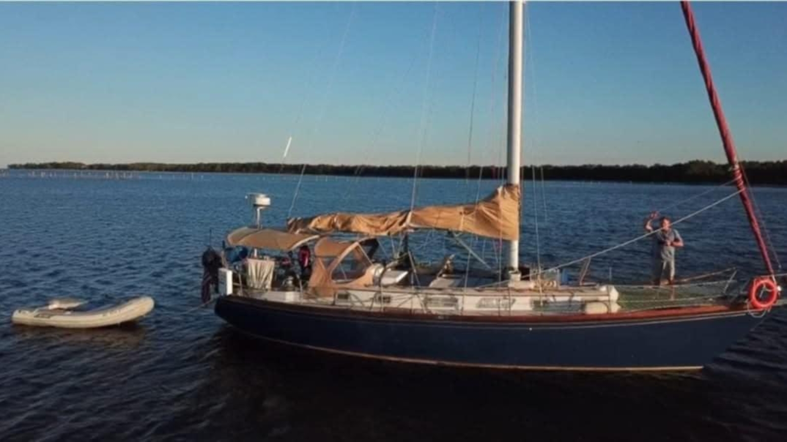 1987-bristol-411-aft-cockpit-sail-9830600-20250607021950312-1_XLARGE.jpg