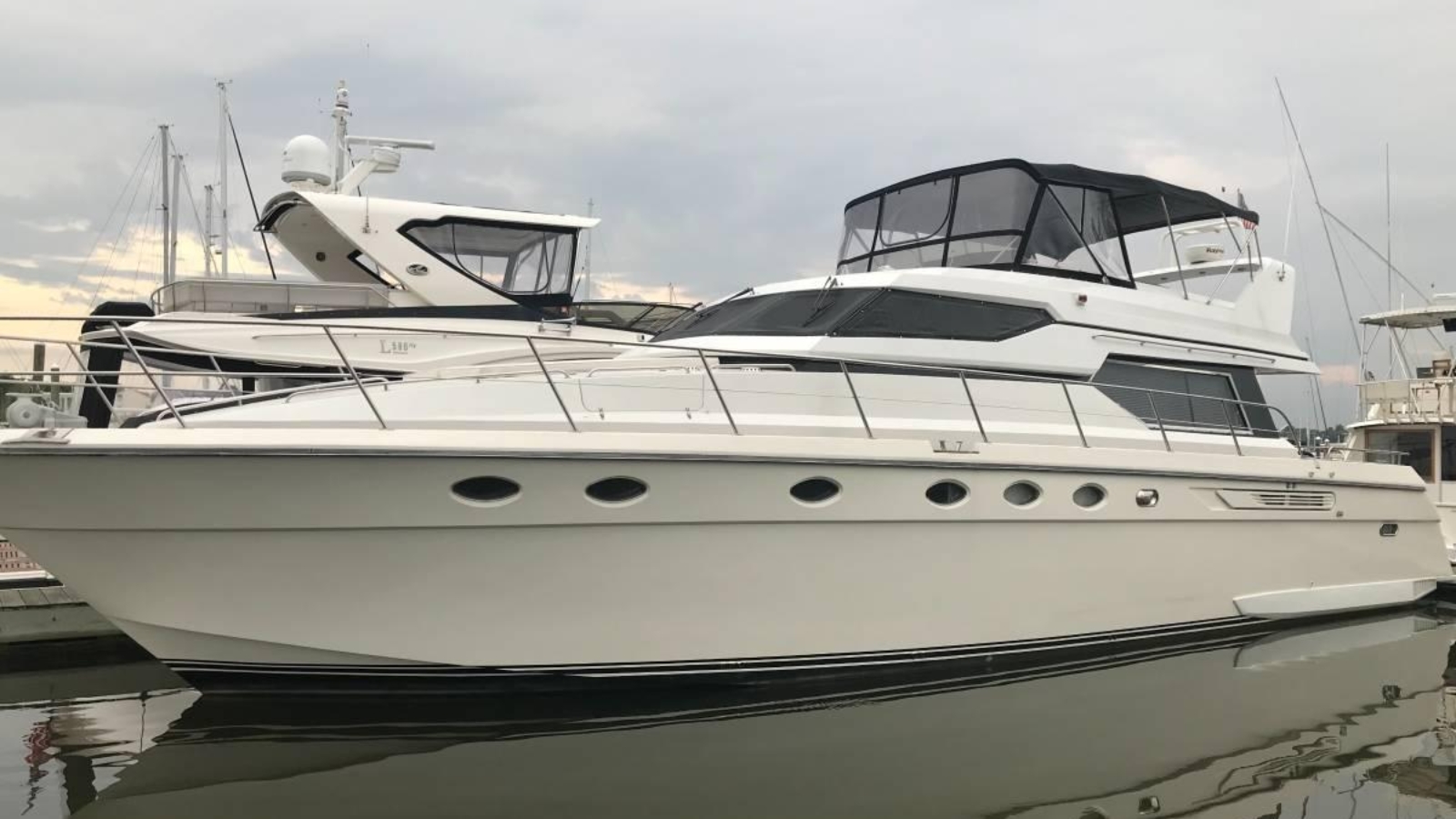 1989-birchwood-62-cockpit-motor-yacht-power-9815763-20250604030710454-1_XLARGE.jpg
