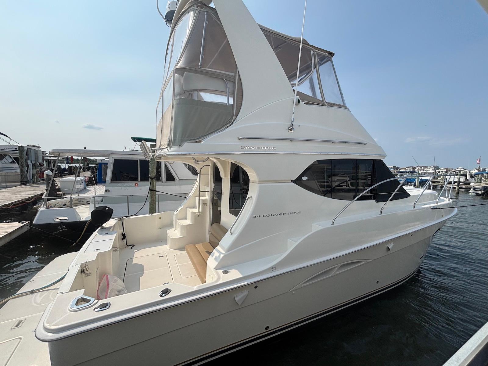 2006 Silverton 34 Convertible