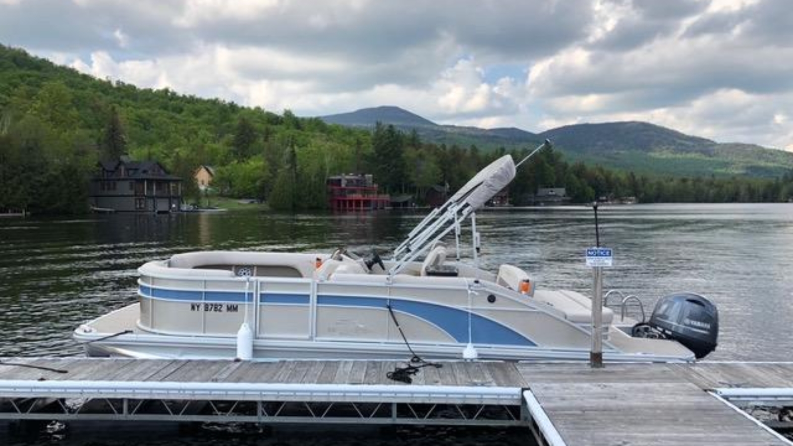 2019-bennington-sx-22-ssbxp-power-9831474-20250608012522448-1_XLARGE.jpg