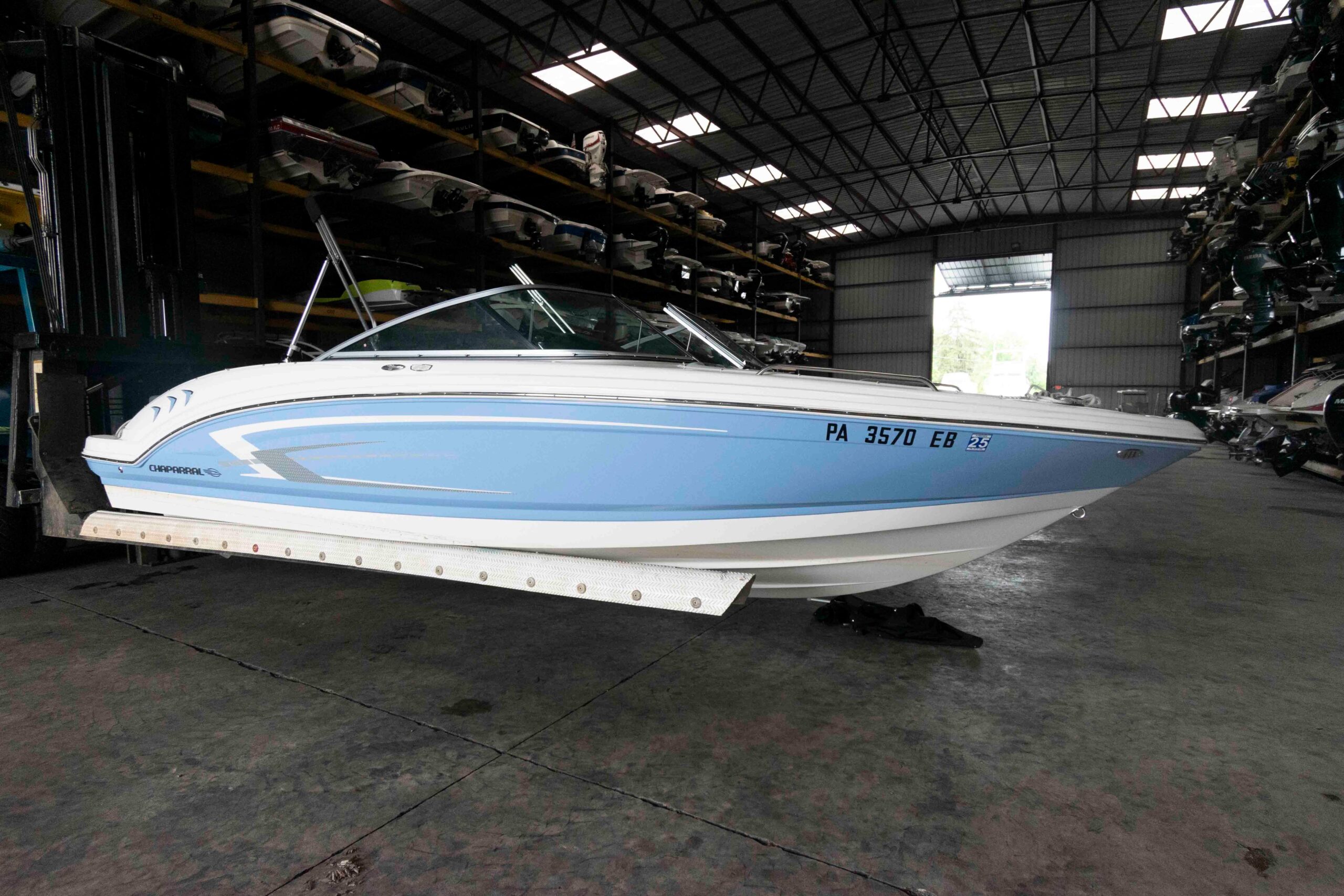 2022 Chaparral 23 SSi