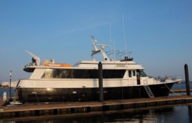 1985 hatteras 72 motor yacht power 9755488 20250723055606898 1 at Knot 10 Yacht Sales