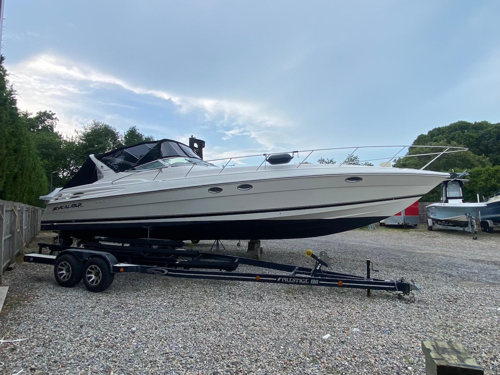 2001 Wellcraft 45 Excalibur
