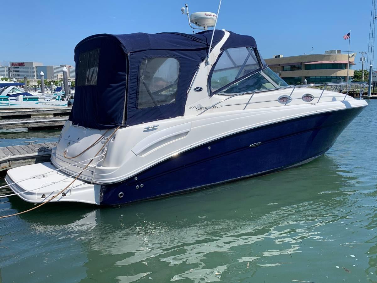 2005 Sea Ray 300 Sundancer