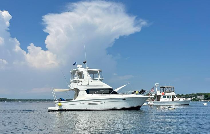 2005 Silverton 42 Convertible