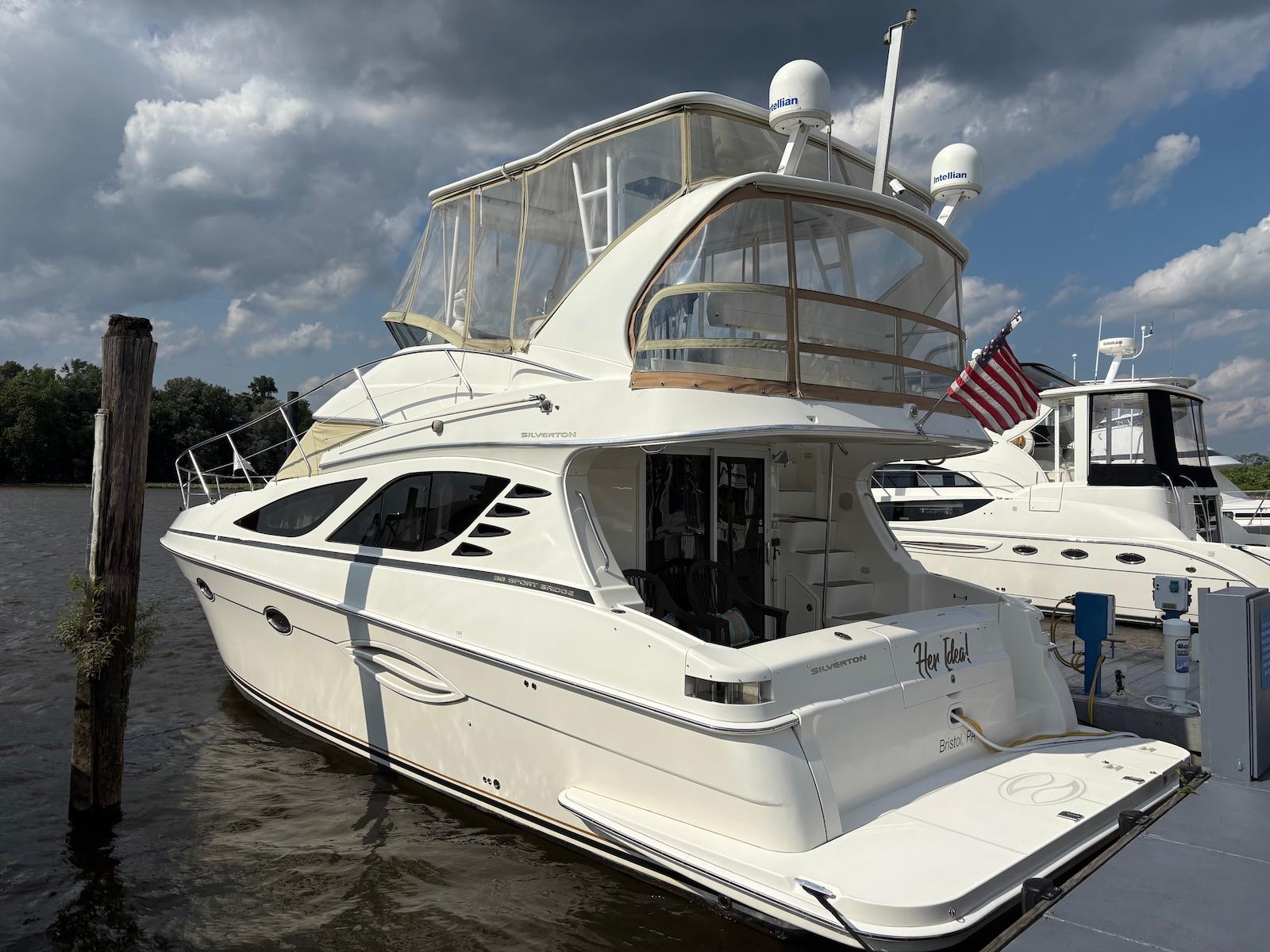 2006 Silverton 38 Sport Bridge
