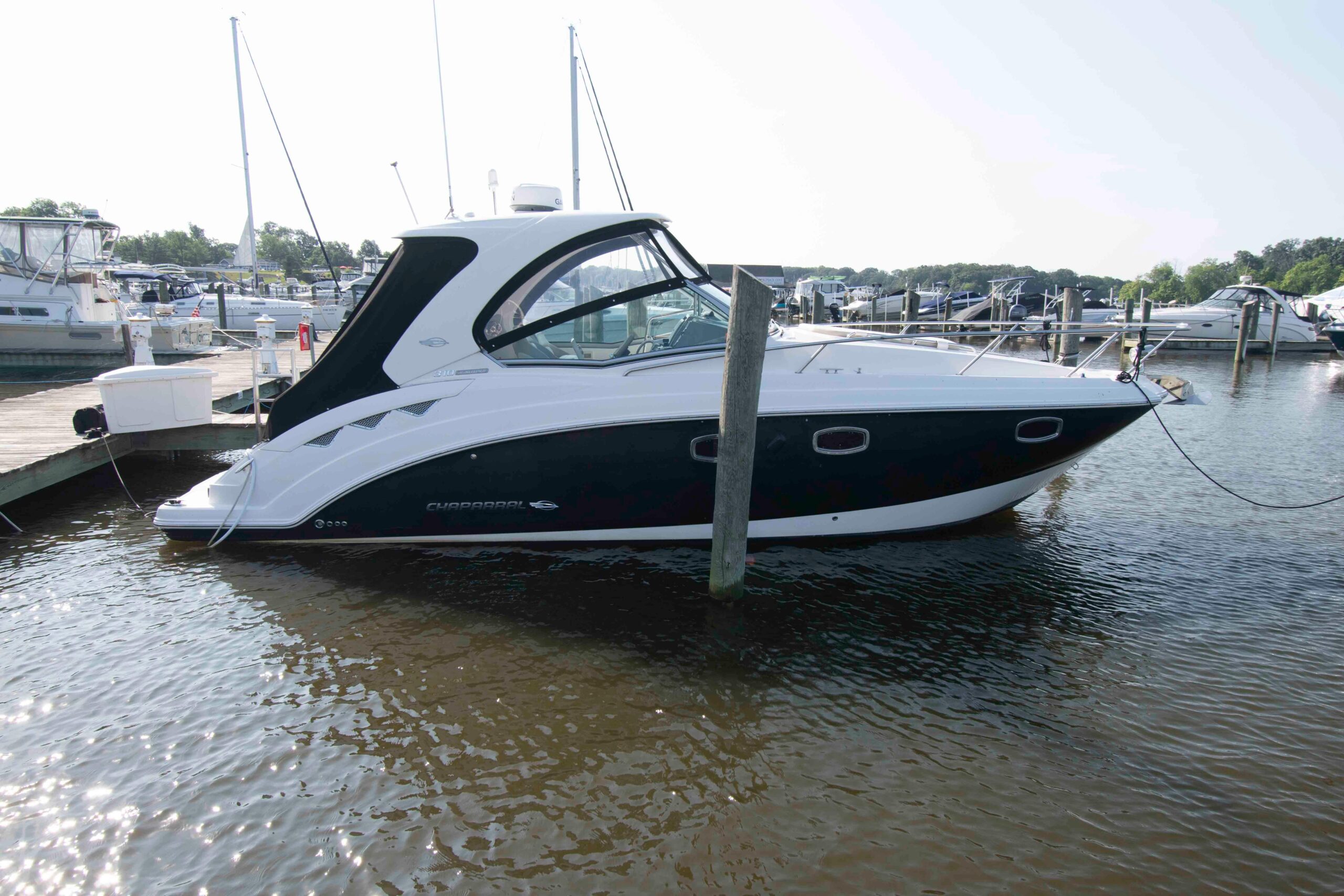 2014 Chaparral 310 Signature