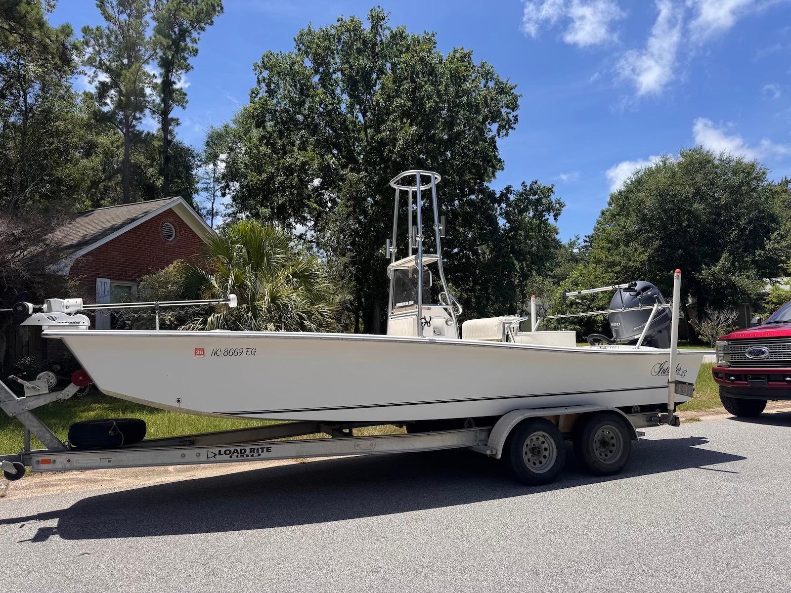 2018 Intruder 23 SKIFF