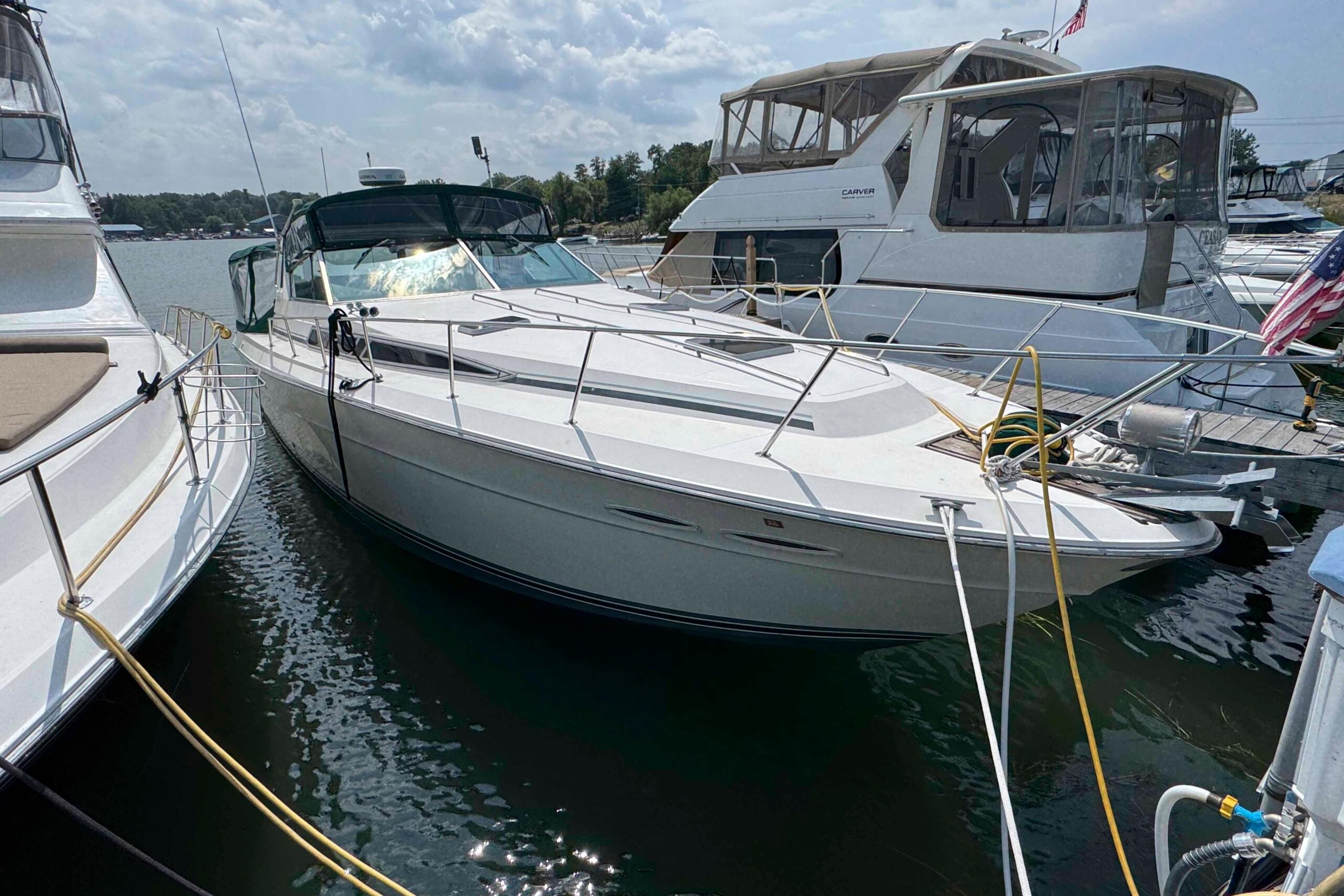 1986 Sea Ray 390 Express Cruiser