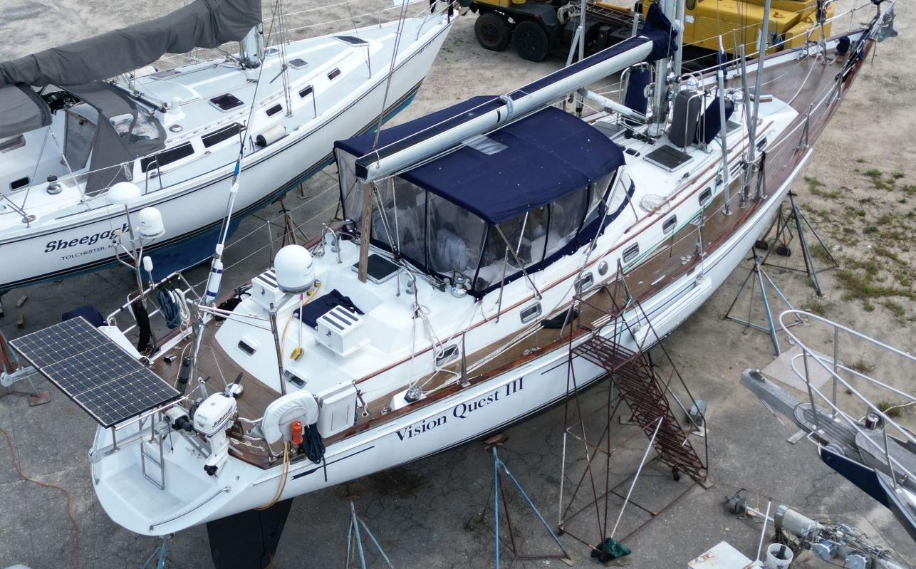 1988 Tayana 52