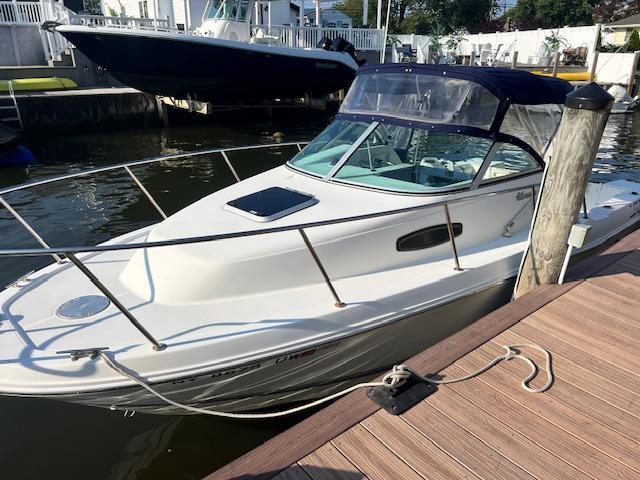 2002 Wellcraft 24 Walkaround