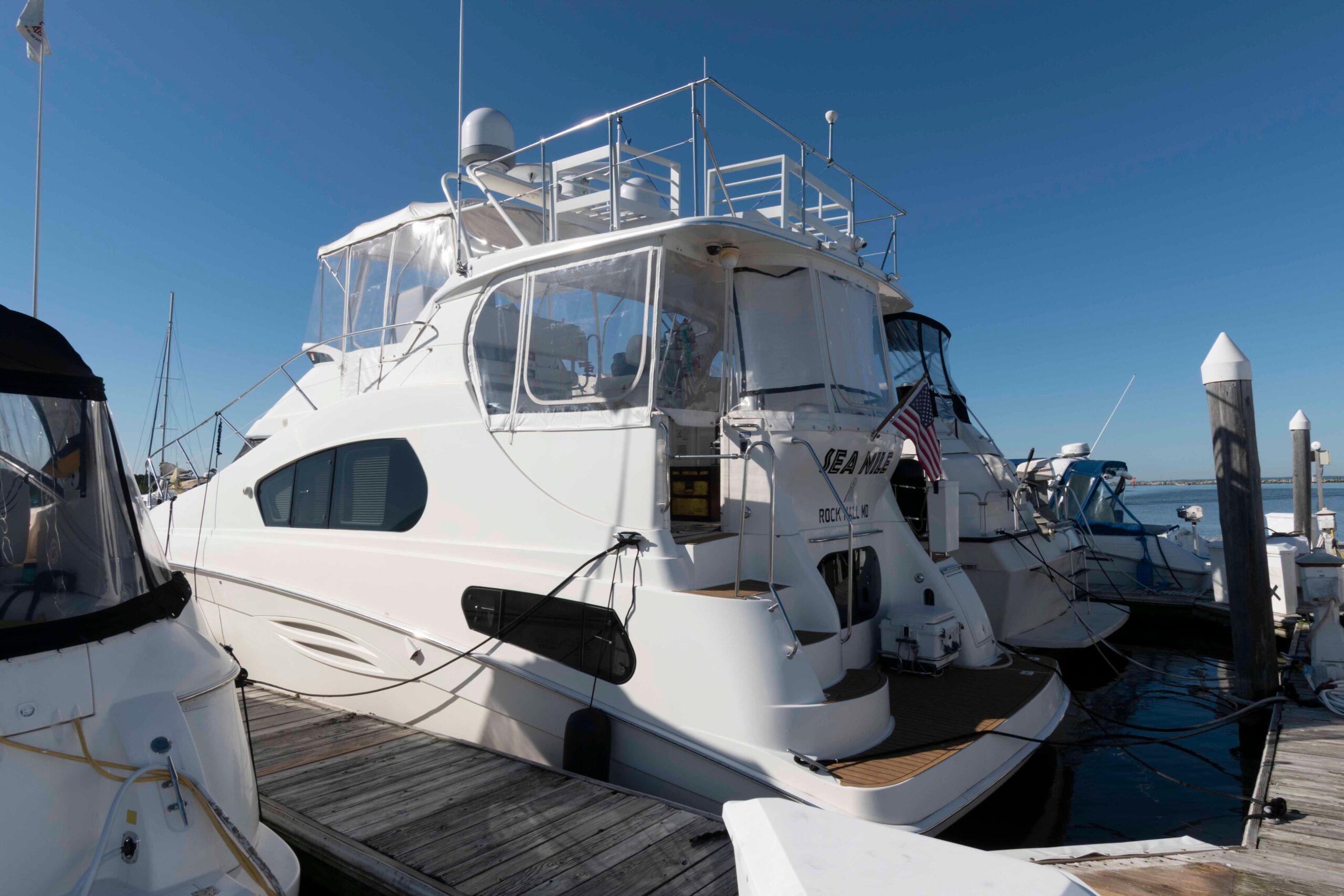 2005 Silverton 39 Motor Yacht