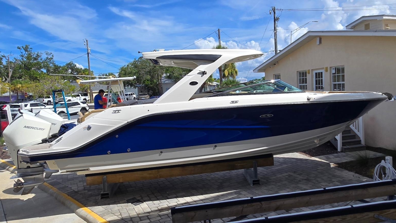 2021-sea-ray-slx-310-outboard-power-9888673-20250801125239914-1.jpg