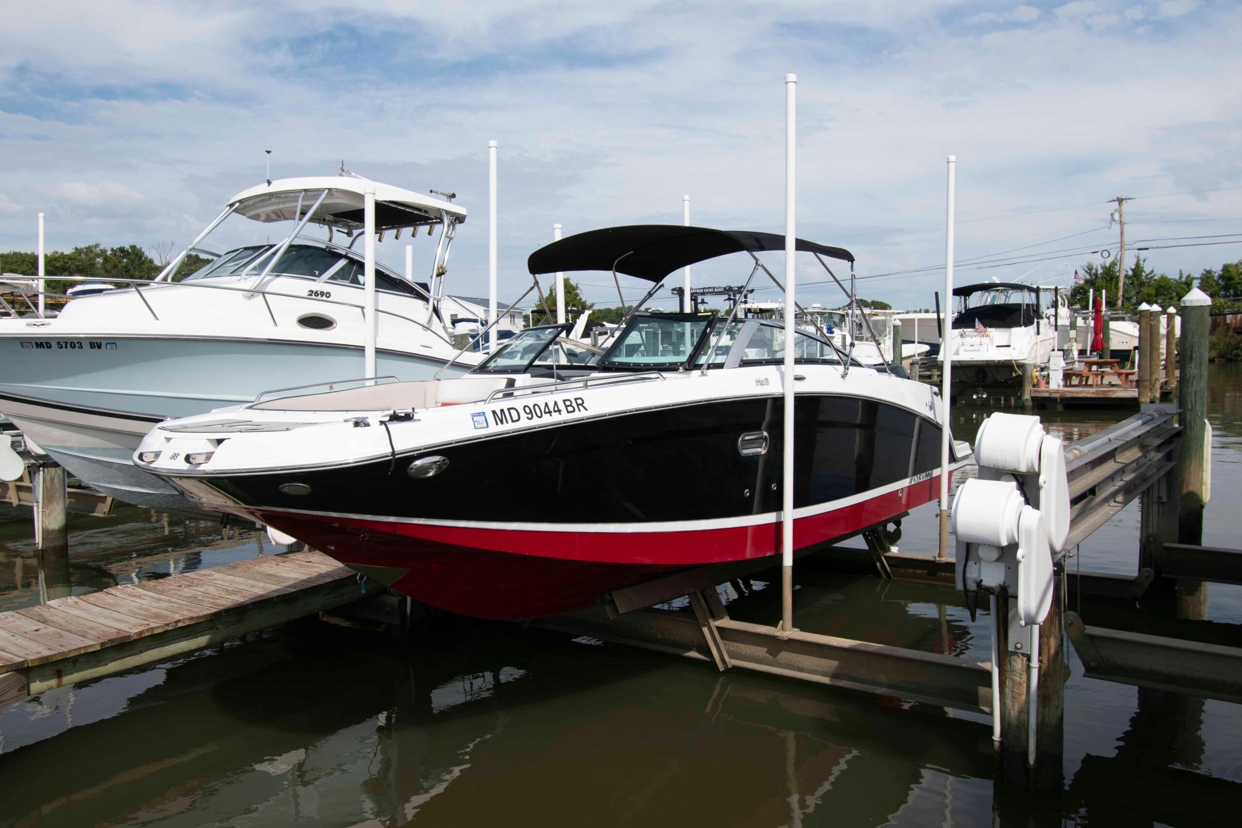 2022 Four Winns HD8 OB