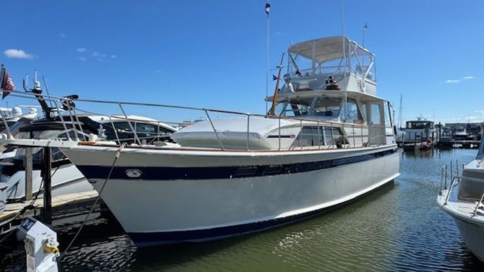1974-chris-craft-47-commander-power-9957139-20250924023411857-1.jpg