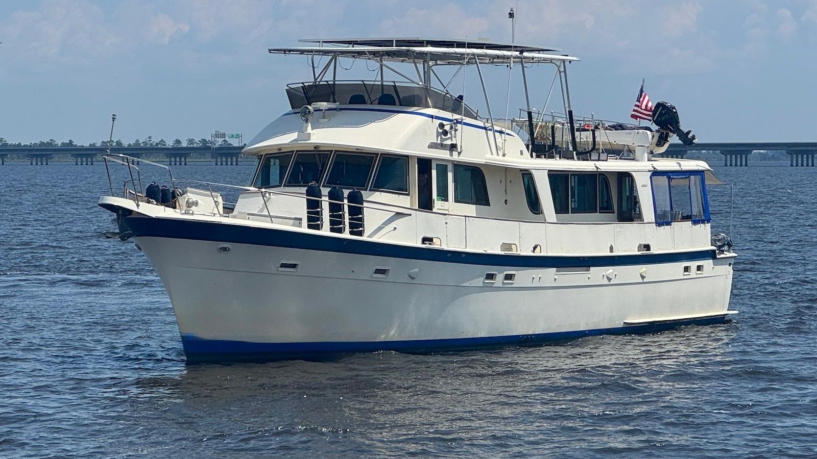 1982-hatteras-65-long-range-cruiser-power-9938430-20250908141234518-4.jpg