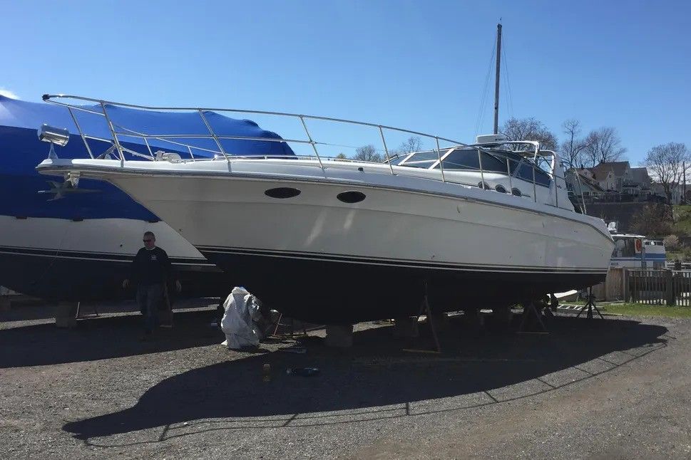 1995 Sea Ray 400 Express Cruiser