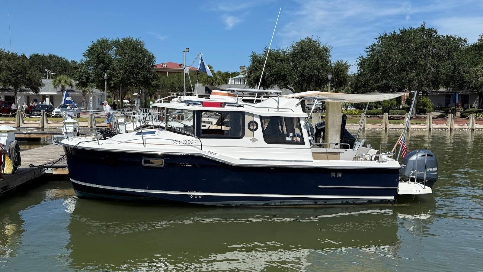 2017-ranger-tugs-r-23-power-9947693-20250915125644347-1.jpg