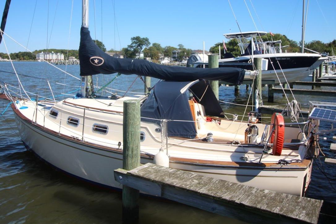 1990 Island Packet 27