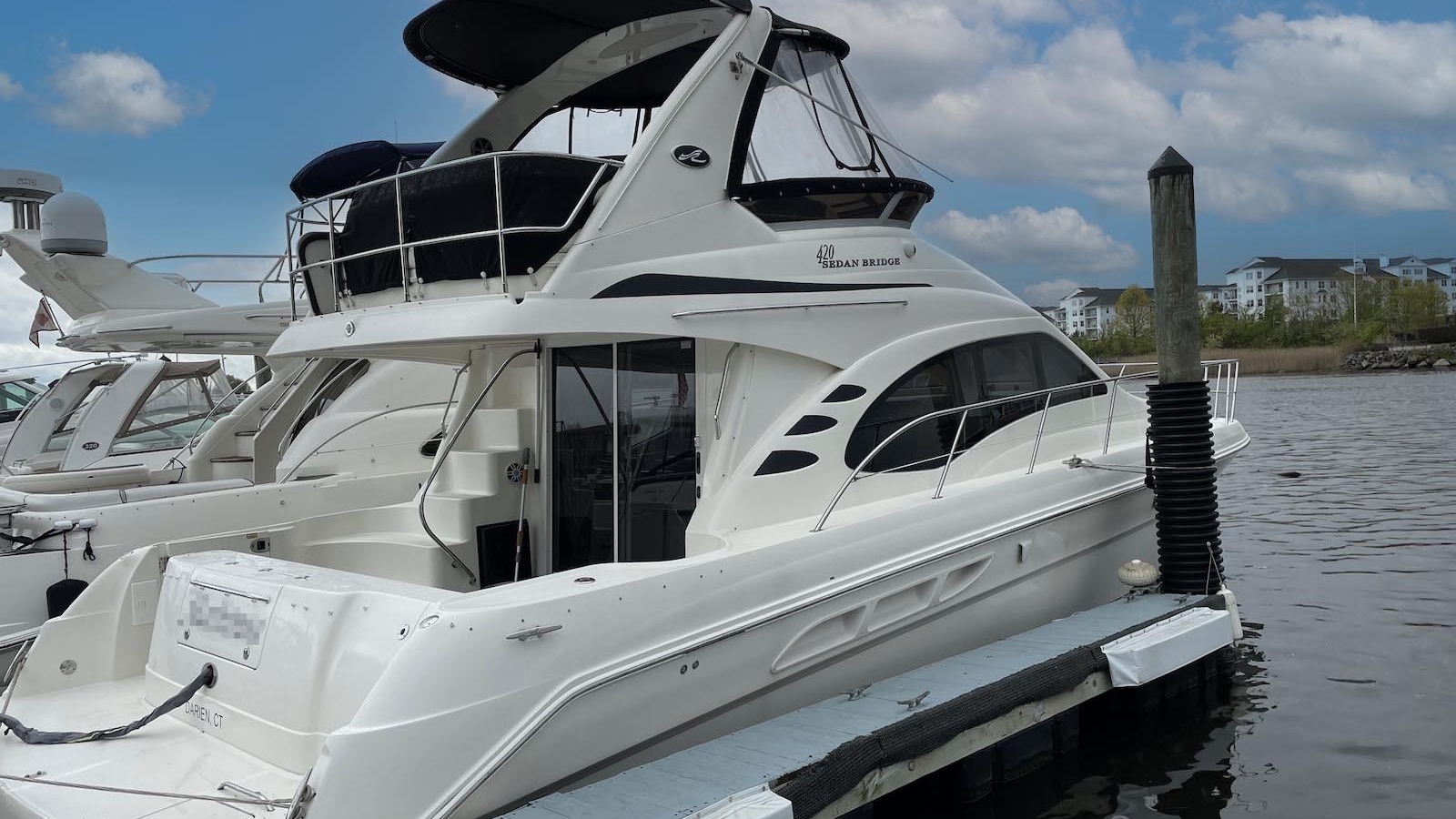 2004-sea-ray-420-sedan-bridge-power-9983867-20251019022429915-1.jpg