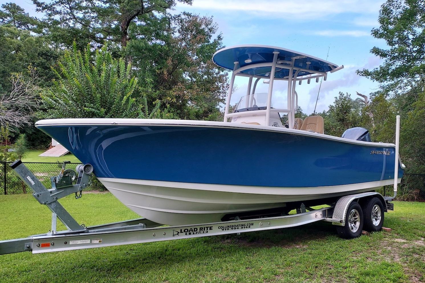 2023 Sportsman Open 232 Center Console