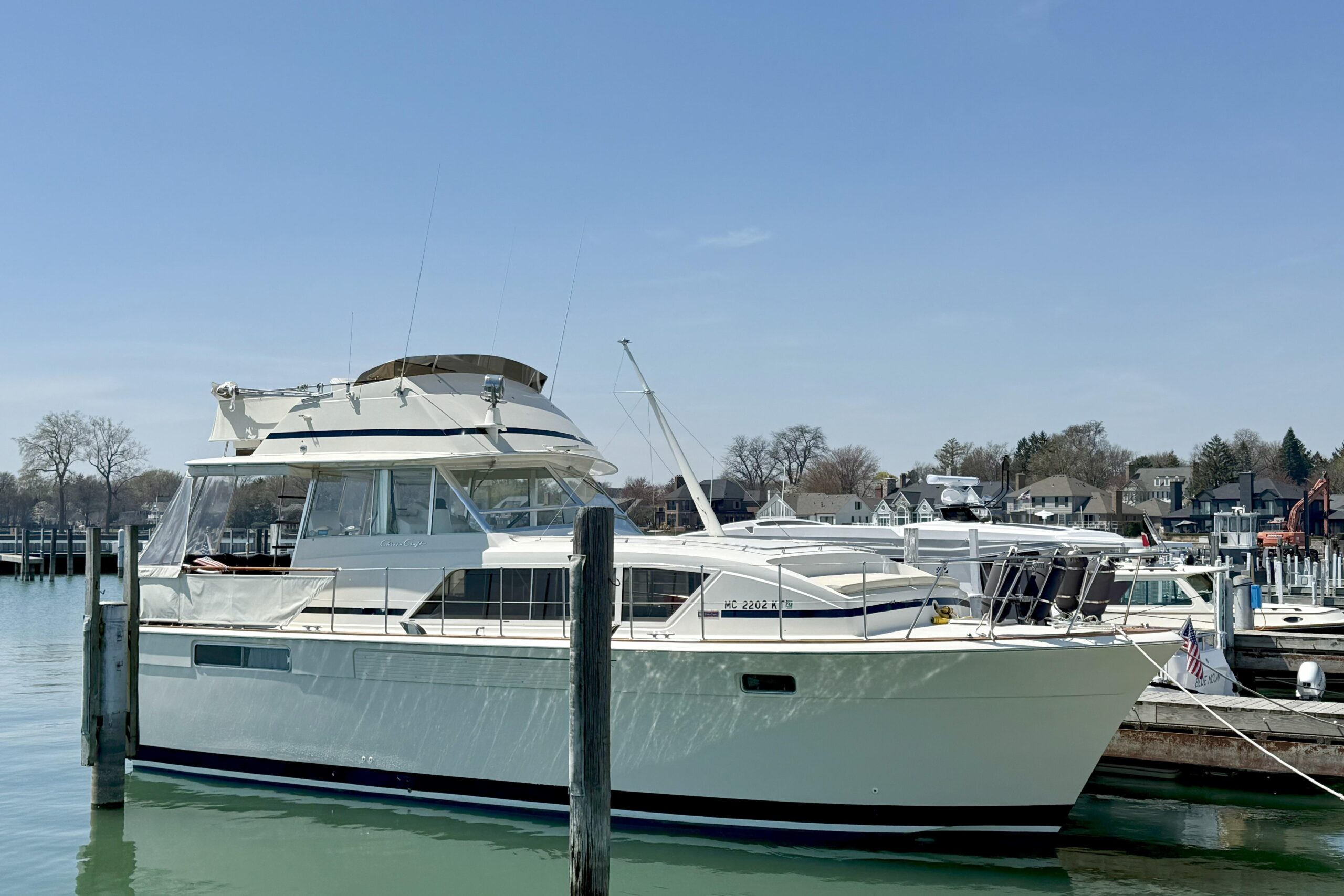 1978 Chris-Craft 410 Commander Yacht