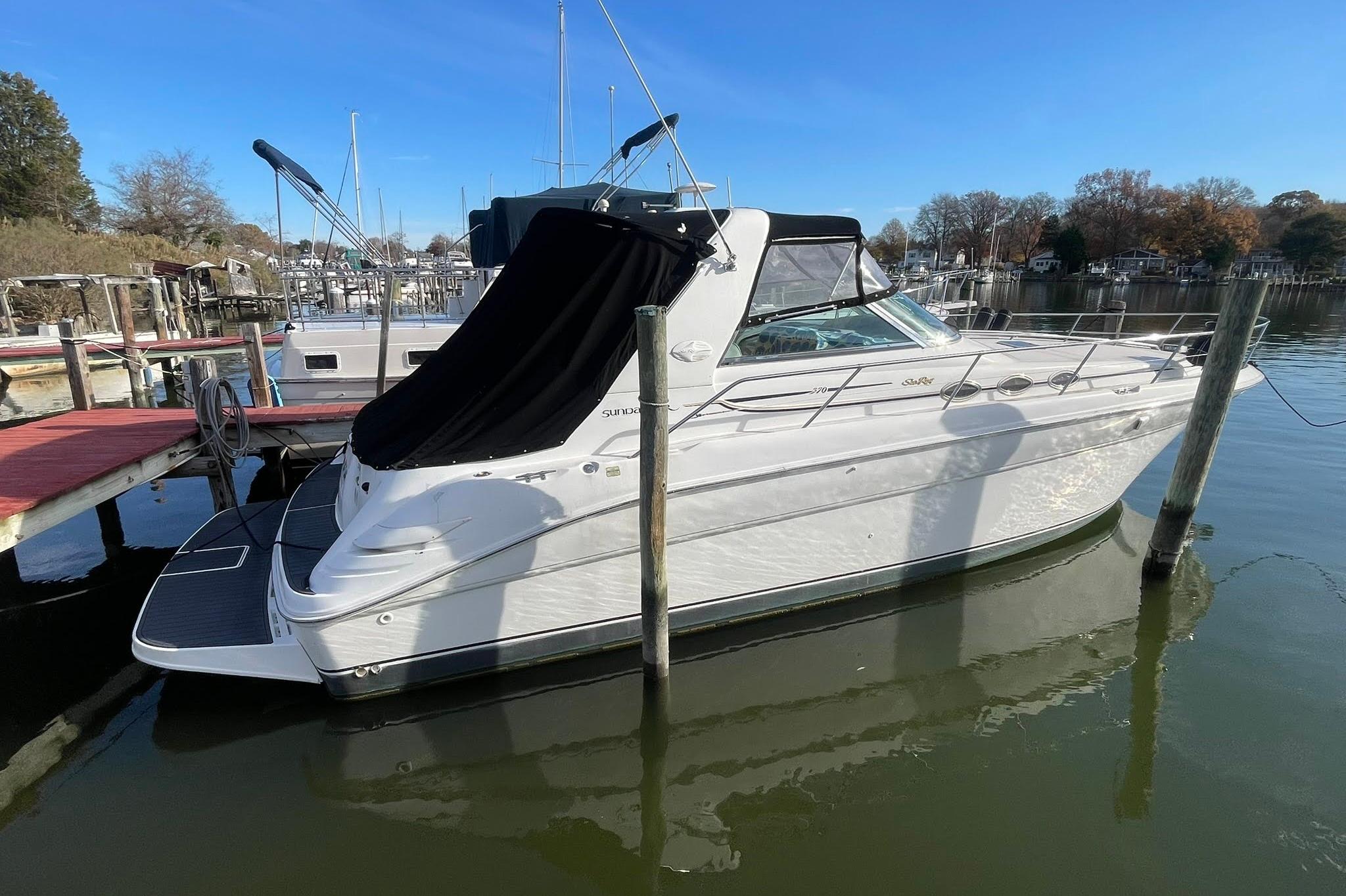 1999 Sea Ray 370 Sundancer